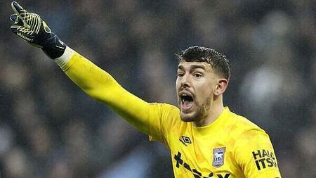 A brilliant day – Ipswich boss Kieran McKenna lauds debutant keeper Alex Palmer