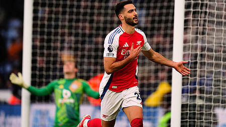 Arsenal’s ‘crazy’ decision to put Mikel Merino up front pays dividends