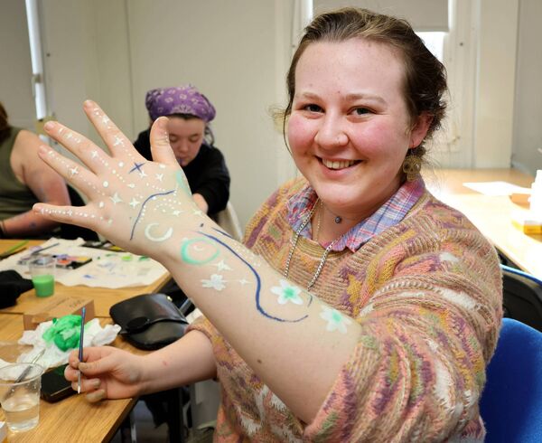 Arianne Hogan at the Dublin Body Paint workshop at Waterford College of Further Education with Caitriona Giblin. Photo: Joe Evans