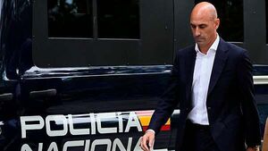 Spanish court sentences ex-soccer boss Rubiales to pay fine over kiss without consent