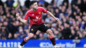 Manchester United turn around ’embarrassing’ display to snatch draw at Everton