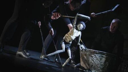 Acclaimed theatre production on way to Waterford tells story of pearl diver