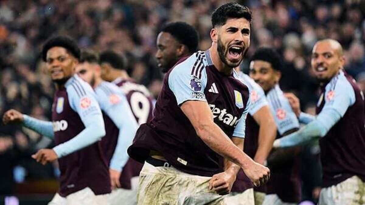 Chelsea’s goalkeeping woes continue as Aston Villa grab late win