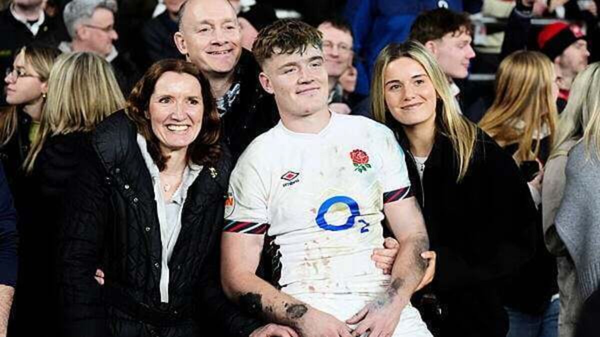 Fin Smith stakes claim as France hit back – what we learned from Six Nations