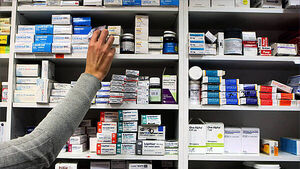 GPs overprescribing drugs for anxiety, depression and chronic pain GPs overprescribing drugs for anxiety, depression and chronic pain