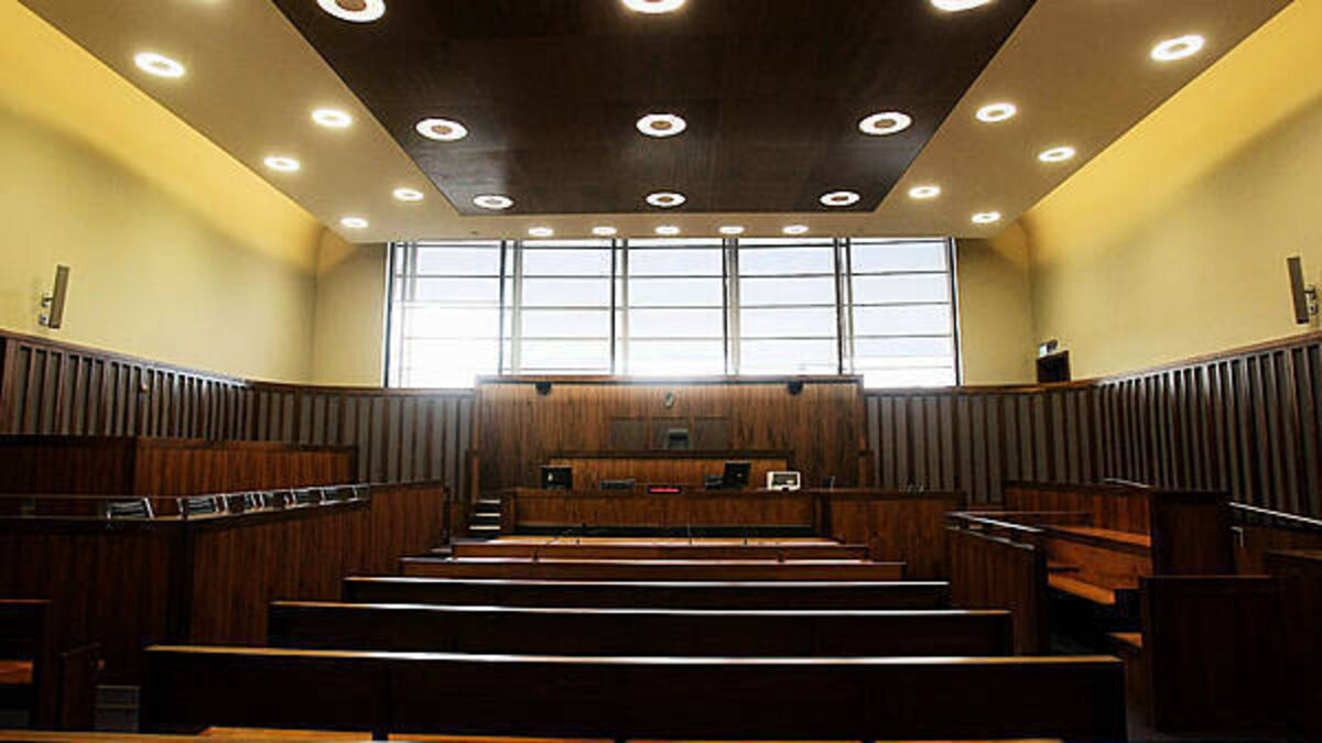 Dublin woman woke up to ant infestation in her hair on Greek holiday, court hears