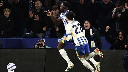 Danny Welbeck nets Brighton winner against fellow European hopefuls Bournemouth