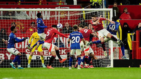 Manchester United battle with 10 men to secure much-needed win over Ipswich