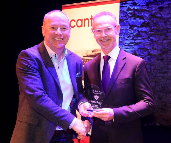 Des O'Keeffe presented the Best Sound & Lighting award to Beauty and the Beast. Des O'Keeffe presented the Best Sound & Lighting award to Beauty and the Beast.