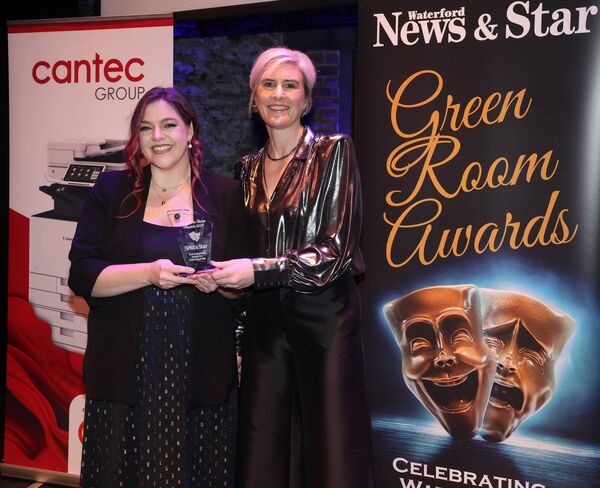 Eadaoin Carrick, Cantec Group, sponsors, presented the Best Supporting Actress in a Professional Play to Paula Weldon, Unrehearsed Scenes from Shakespeare. Eadaoin Carrick, Cantec Group, sponsors, presented the Best Supporting Actress in a Professional Play to Paula Weldon, Unrehearsed Scenes from Shakespeare.