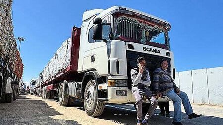 ‘Not acceptable’ that Irish aid prevented from entering Gaza, Harris says