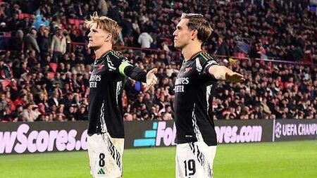 Arsenal in Champions League rout of PSV Eindhoven