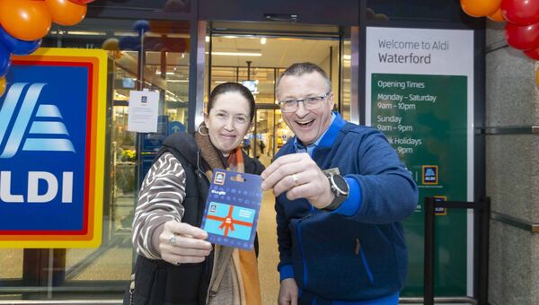 One of the first customers Sinead Gaule with Store Manager Robbie Kavanagh at ALDI’s newly opened store in Waterford. Photograph: Patrick Browne