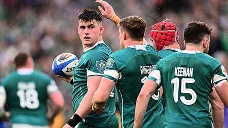 Ireland survive scare to secure bonus-point win over Italy