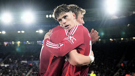 Rasmus Hojlund and Alejandro Garnacho end droughts in Man Utd win at Leicester