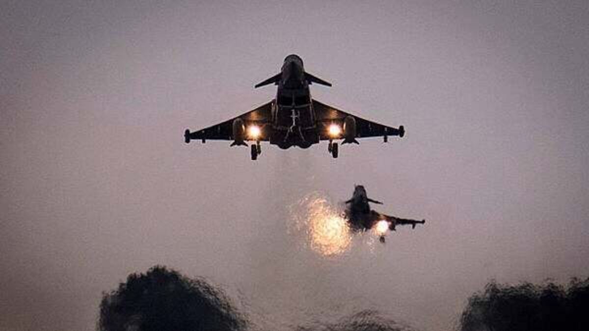 State loses bid to block Senator's case over 'secret' deal with Royal Air Force