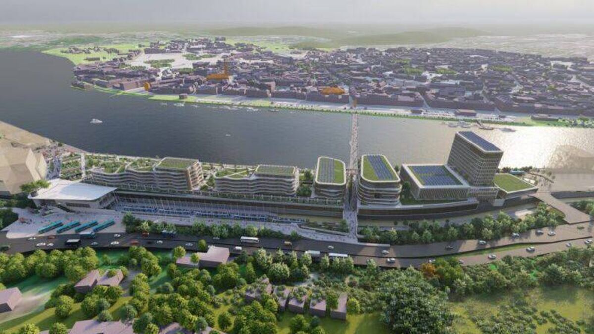 What kind tourist attraction does the North Quays need? 