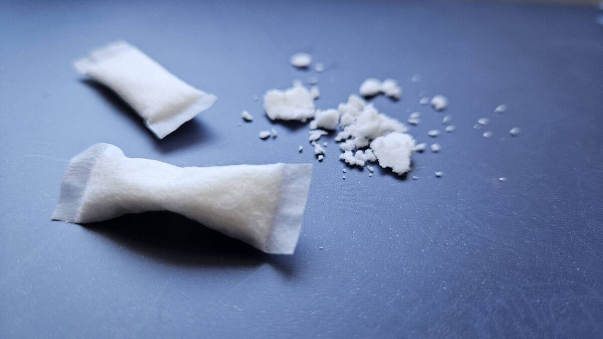 Minister for Health says she intends to ban 'horrible horrible' nicotine pouches