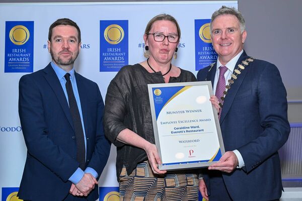 Geraldine Ward of Everett's Restaurant winning Employee Excellence Award.