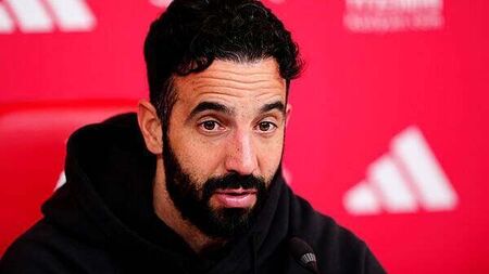 Ruben Amorim is in a rush to get Manchester United challenging at the top again