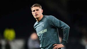 Micky van de Ven backs Tottenham to build on draw at home to Eintracht Frankfurt