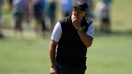 Phil Mickelson determined to get ‘back at it’ after missing Masters cut