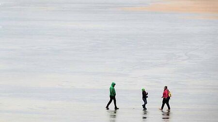 Two rain warnings to come into place for the west and southeast