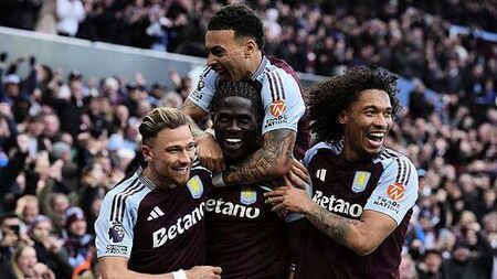 Aston Villa swat Newcastle aside to boost their Champions League hopes