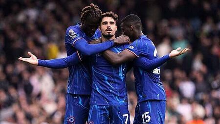 Pedro Neto late strike clinches comeback win for Chelsea at Fulham