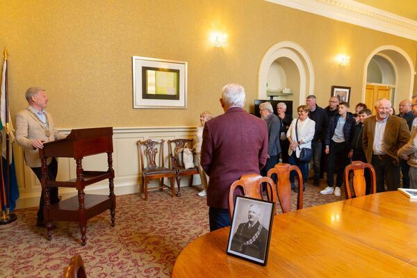 Mayor Jason Murphy addressing those gathered to honour the centenary of the election of the first Labour mayor of Waterford. Picture by Browne's Photography. 