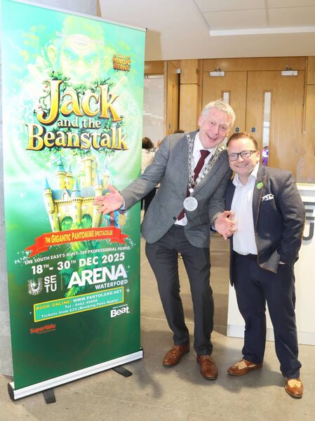 Mayor of Waterford City &amp; County Cllr Jason Murphy and Richie Hayes at SETU Arena for the launch of Jack and the Bean Stalk, The Giantic Pantomime Spectaculat, at SETU Arena from 18th - 30th December. Photo: Joe Evans