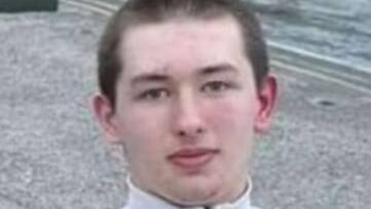 Search on for teenager missing in Waterford