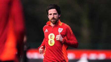 The timing is right: Wales and Swansea midfielder Joe Allen announces retirement