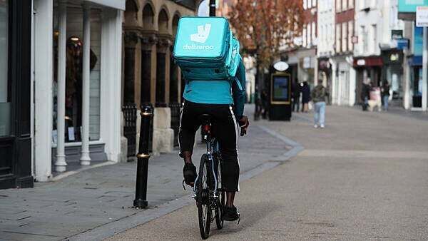 Deliveroo agrees €3.4bn takeover by US rival DoorDash