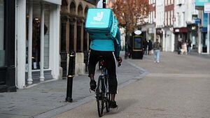 Deliveroo agrees €3.4bn takeover by US rival DoorDash