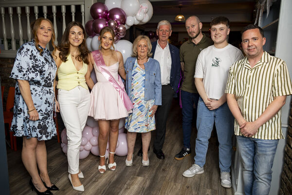  Jessica Dwyer celebrated her 18th birthday with family and friends at The Craftsman, pictured here with her parents, Paul and Audrey Dwyer, brother Jamie, grandparents, Michael and Frances Evans and uncle and aunt, David and Kate Evans. 	All Photos: Joe Evans