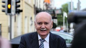 Michael Fingleton engaged in 'solo run' trading when lending millions, court told Michael Fingleton engaged in 'solo run' trading when lending millions, court told