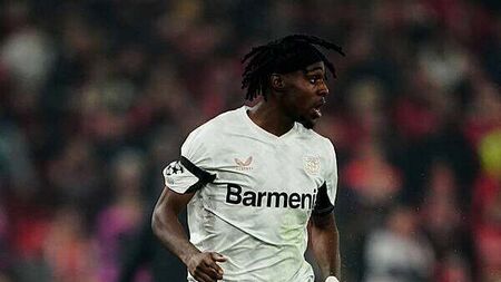 Liverpool open talks with Bayer Leverkusen defender Jeremie Frimpong