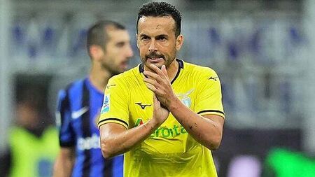 Pedro deals blow to Inter Milan title hopes as Villarreal reach Champions League