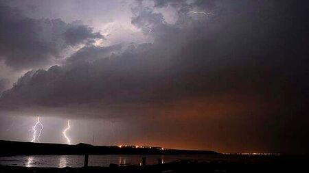 Yellow thunderstorm warning issued for 10 counties