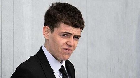 Judge issues warrant for 'in hiding' jockey after he fails to do community service for drugs charge