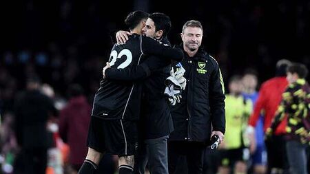 Mikel Arteta says Arsenal motivated to help David Raya win Golden Glove