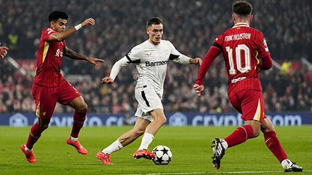 Liverpool make approach for Bayer Leverkusen forward Florian Wirtz