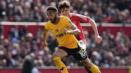 Manchester United close in on Matheus Cunha after meeting Wolves release clause