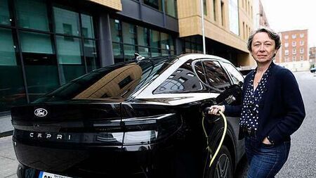 Ford hopes to lure new EV buyers with cost-saving incentives