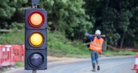 Motorists advised of temporary traffic lights in operation on Waterford road