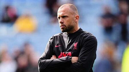 Liverpool coach John Heitinga in talks over Ajax managerial vacancy