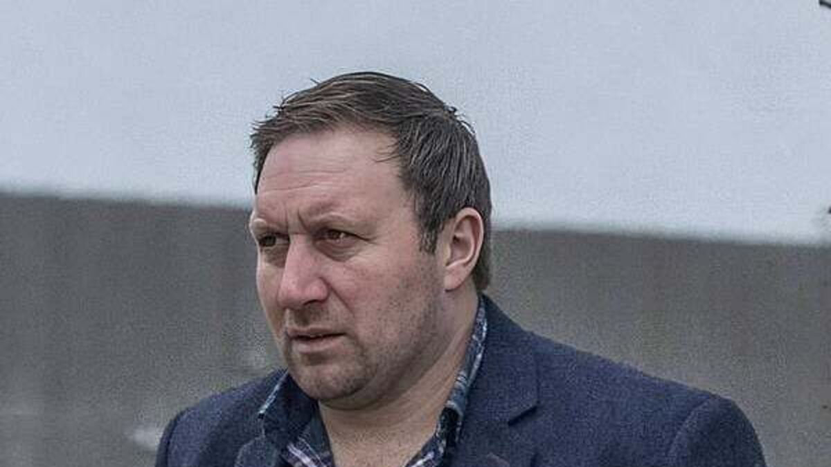 Donegal farmer who broke man's eye socket avoids jail after €8k 'token of remorse'
