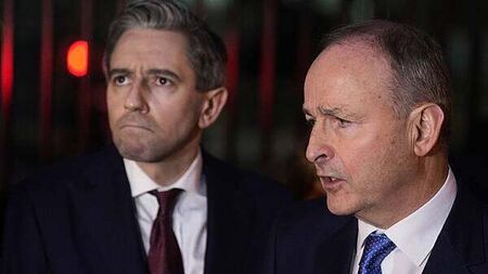 Poll: Fianna Fáil and Fine Gael tied, two point drop for Sinn Féin