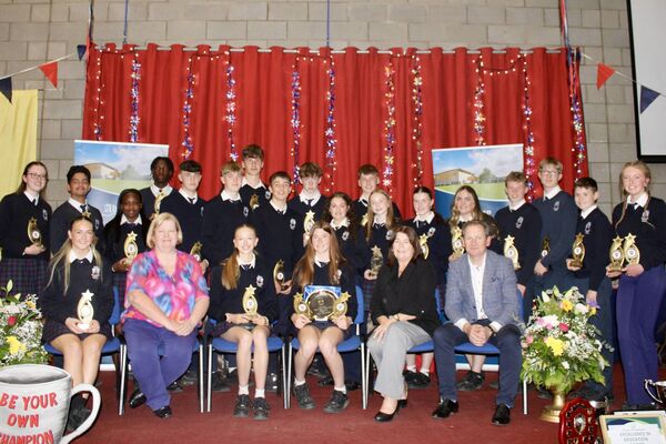 Ms Michelle Jefford, Principal; Cllr. Jenny Catt Slattery, Board of Management and Mr David Phelan, Chairperson Board of Management with 2025 Sports Award recipients in Abbey Community College. Ms Michelle Jefford, Principal; Cllr. Jenny Catt Slattery, Board of Management and Mr David Phelan, Chairperson Board of Management with 2025 Sports Award recipients in Abbey Community College.
